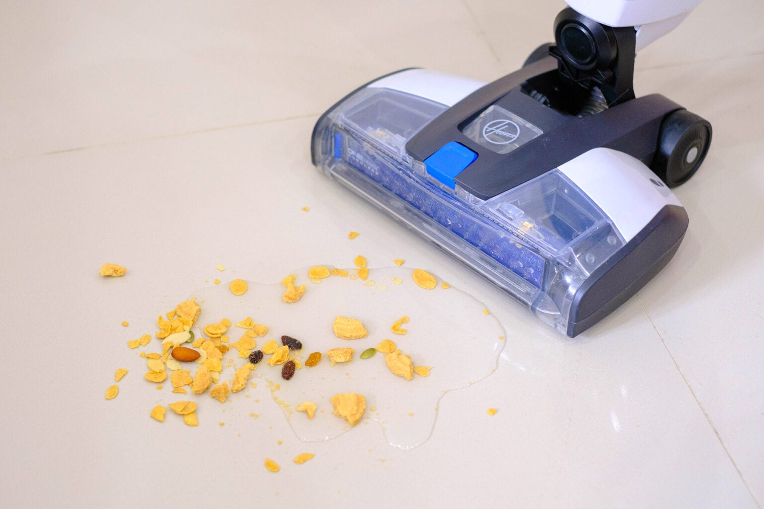 Hoover Floormate Jet กวาด ดูด ถู จบในขั้นตอนเดียว ถูกใจพ่อบ้านแม่บ้าน